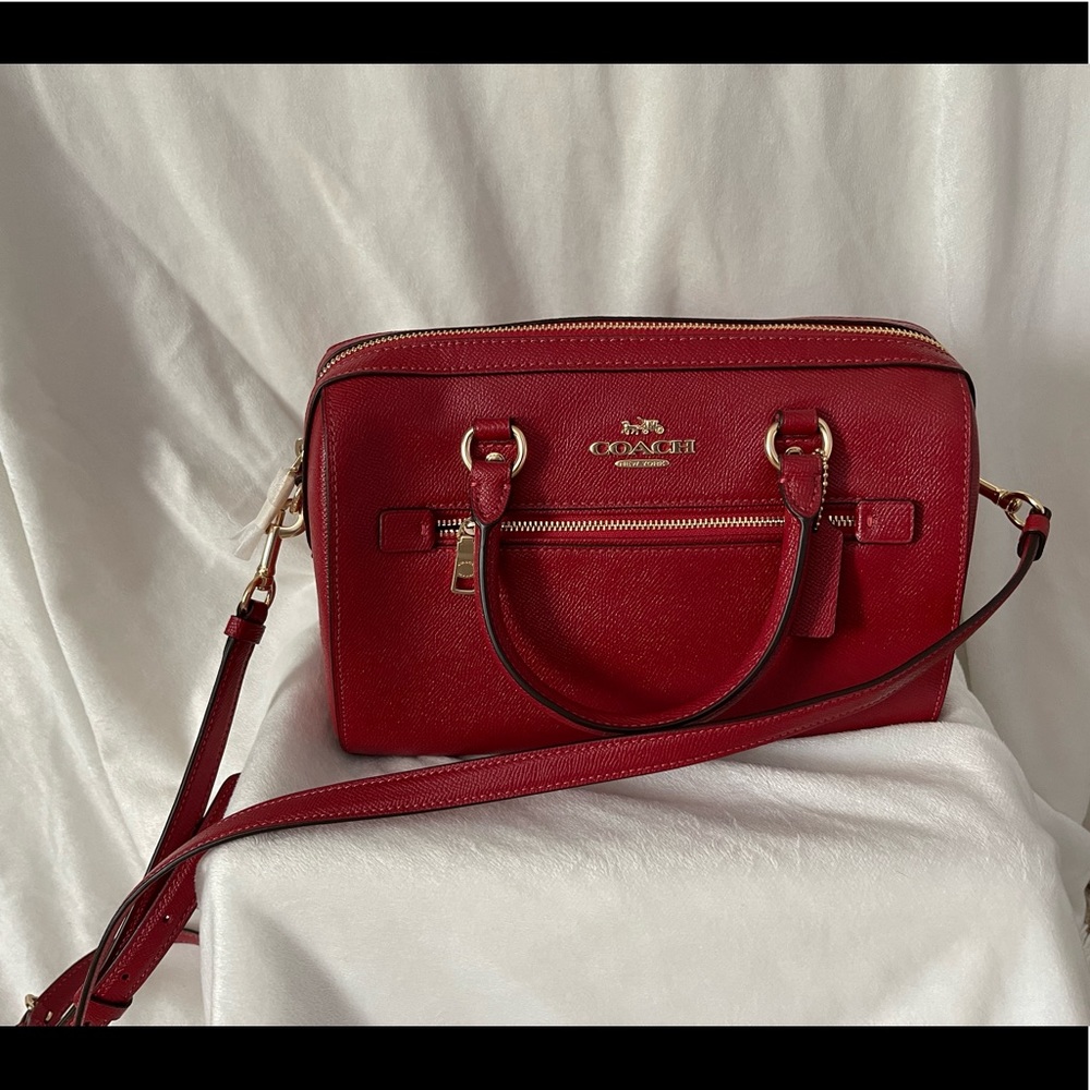 New Coach Rowan Satchel Handbag
Crossgrain leather